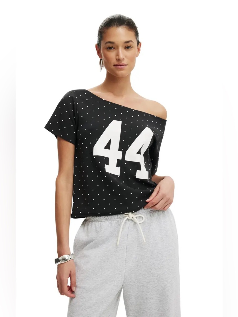 Cotton On Off-Shoulder Polka Dot Graphic Tee - 44